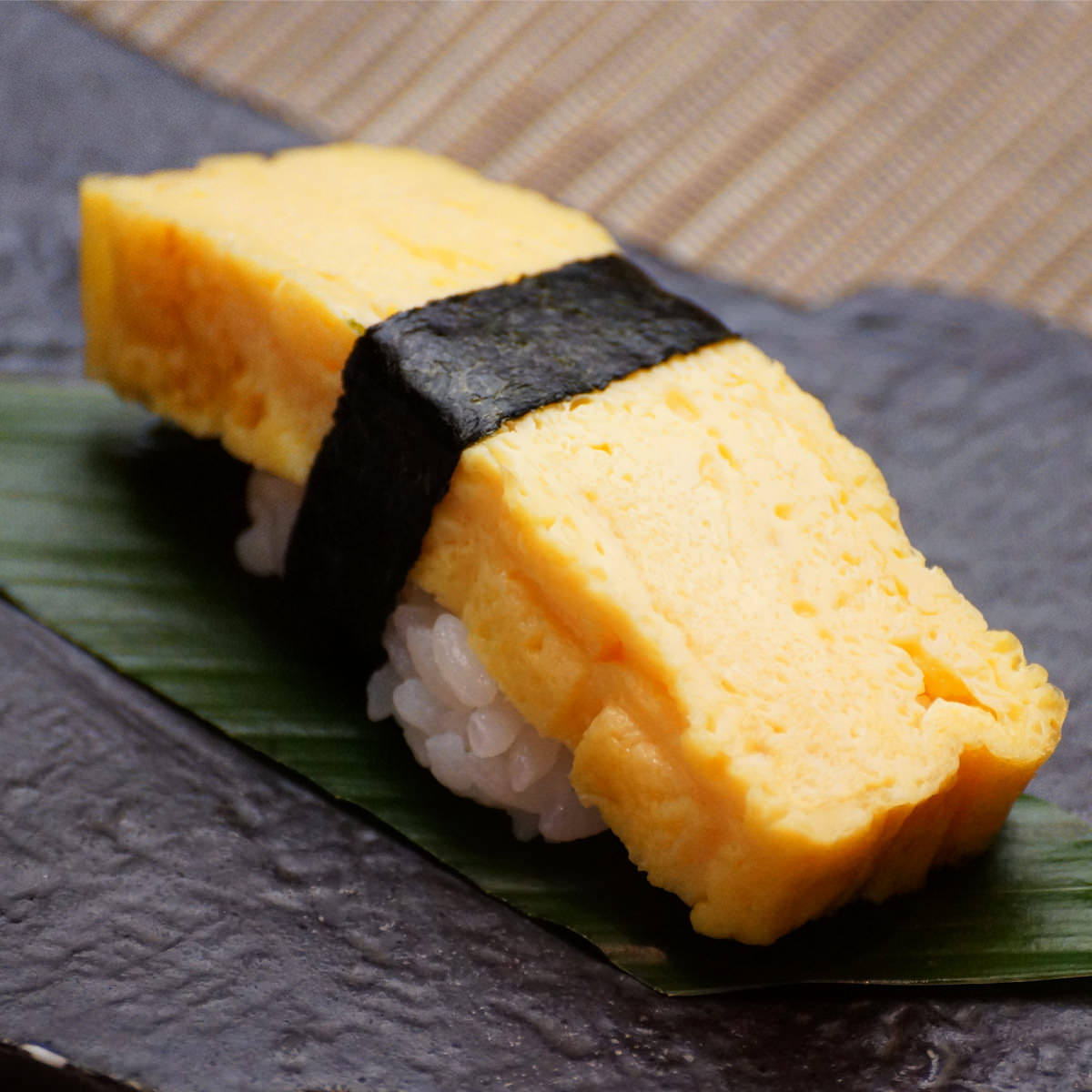 こぼれとろろ明太子寿司のレシピ・作り方 | レシピ | ミツカン業務用商品・メニューサイト