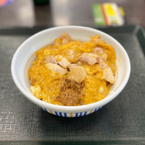 なか卯は親子丼の全国チェーンなんだぞ😡 – おいしいお