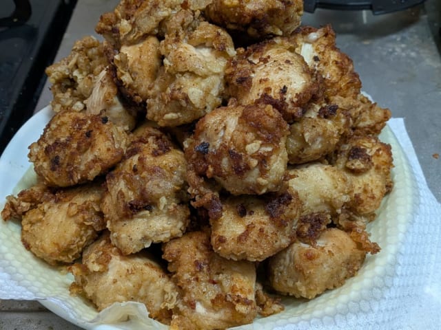 唐揚げ2kg揚げ終わった