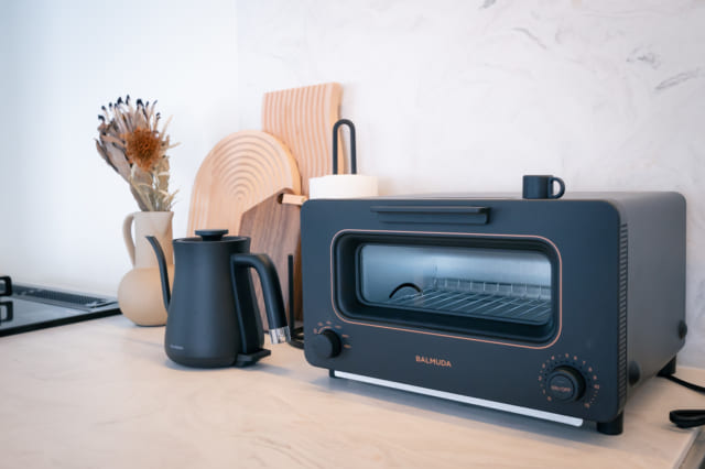 冷食「600W 3分30秒です」ワイ（⋯3分40秒っと）ﾋﾟﾋﾟｯ